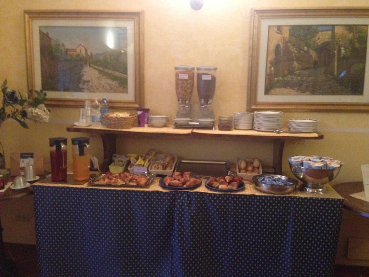 אורביאטו Hotel Filippeschi מראה חיצוני תמונה