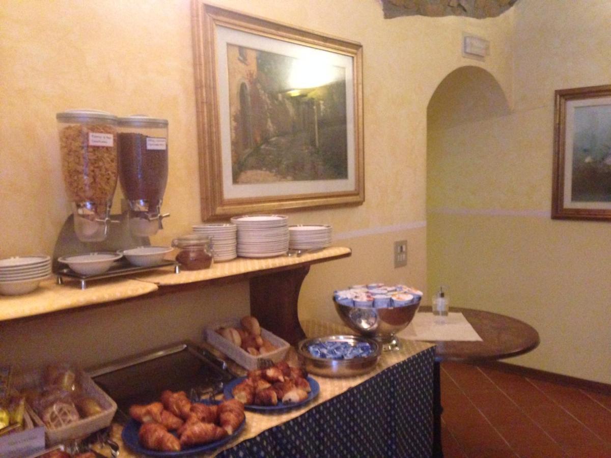 אורביאטו Hotel Filippeschi מראה חיצוני תמונה