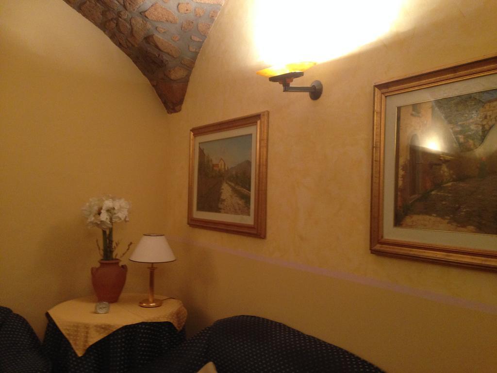 אורביאטו Hotel Filippeschi מראה חיצוני תמונה